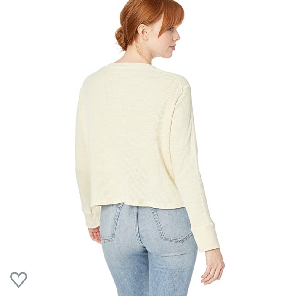 Monrow Women's Oversized Henley W/Ring Sna… - Picture 2 of 5